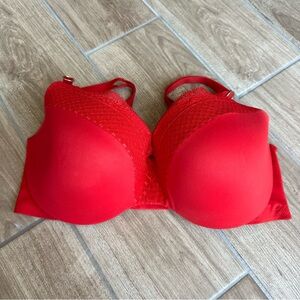 Victoria's Secret Red Bra Molded Cups Underwire